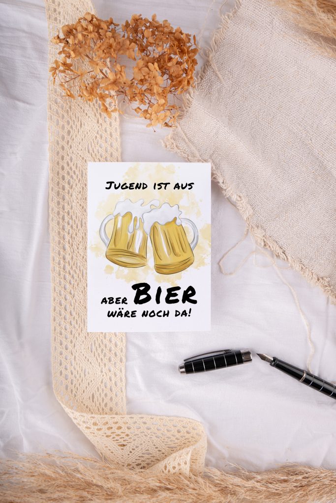anillu by dasKreativbüro | Postkarte Jugend ist aus, aber Bier wär noch da