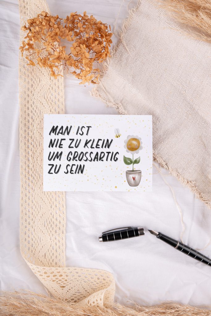 Postkarte | Man ist nie zu klein um großartig zu sein